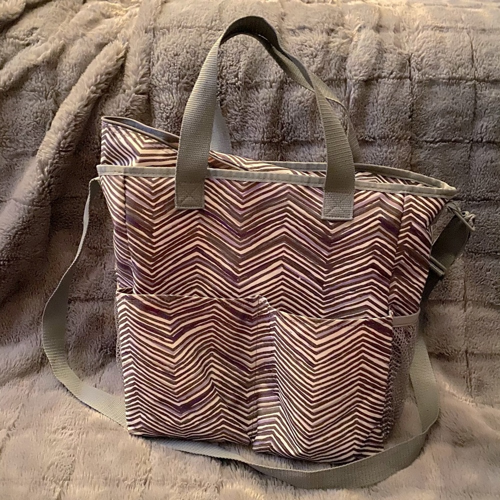 Thirty-one crossbody organizing tote